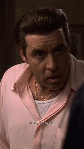 🌴🦩 Christian Ruberto 🦩🌴 | "Adoro il formaggio sotto i piedi..." Regola fondamentale: mai disturbare Silvio 💵 Stevie Van Zandt, Lillo Brancato e James Gandolfini,... | Instagram