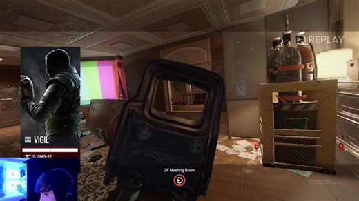 Playing Siege as a new player with a pro