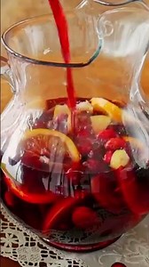 The Easiest Christmas Sangria Ever! 6 Ingredients & Ready in 10 Minutes 🍷