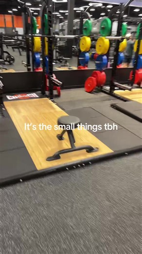 Crunch Fitness: The Must-See Gym Experience