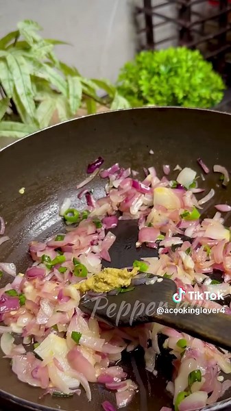 Quick Cooking Hacks for Busy Foodies