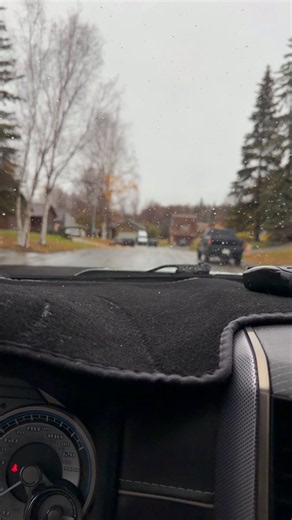 Felix Ogaz Lucero on X: "Getting home from the gym and getting groceries. Man I love this weather." / X