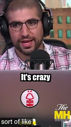 Ariel Helwani calls out AEW fans 👀 #wwe #aew