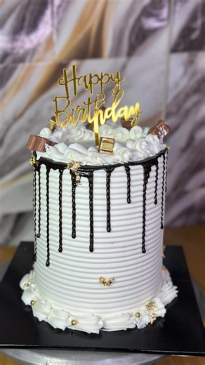 4 layers 6” buttercream cake Location:- Sapele Delta state Call/ dm 08148754944 on WhatsApp or click the link on my bio to place orders Naked cakes are available everyday based on order Bento cakes are available everyday for same day delivery #cakesinsapele #bentocakeinsapele #trendingsound #cakecontent #cakememe #sapelebaker #bakerinsapele #foodvendorinsapele #sapelefoodvendor #sapelecaterers #cakevendorinsapele #bestcakeinsapele #smallchopsinsapele #smallchopsvendorinsapele #bowloffoodinsapele