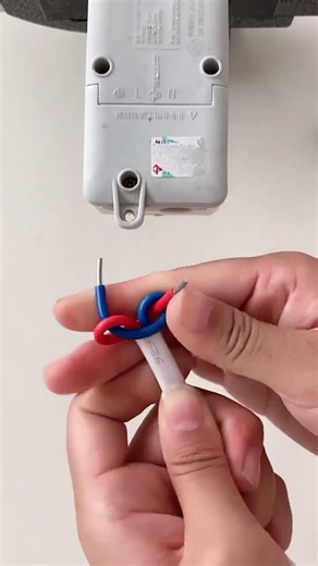 How To Make A Simple Wire To Wire Joint | Smart And Easy Electrical Connection #shortvideo #wire