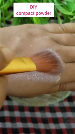 DIY compact powder #reelsfypシ #foryouシ #CompactPowder #diy | Beauty Tips and Tricks By Luna