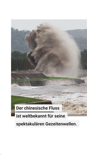 XXL wave surprises tourists