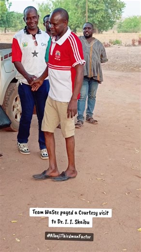 Team WASEC (staff) proceeded to the residence of Dr. I. I. Shaibu to extend words of gratitude and appreciate for his efforts, love and care while hosting WASECANS in his school. He(Dr.) expresses joy and satisfaction for team WaSec and Team Eremon Sec tech, teachers and students for demonstrating high level of discipline and decorum during the encounter. he further promised a lasting cordial and healthy relationship between both schools. Sending his best regards to the headmaster of team WaSec,