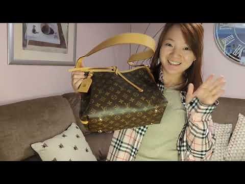 Louis Vuitton Carry All PM