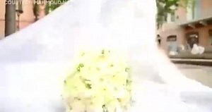 #VIRAL: Video shows Beirut blast as bride poses on her wedding day