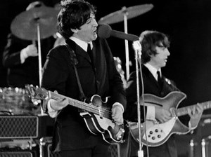 The Beatles - Twist & Shout Live 1964 | The British Invasion