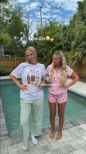 Viral DISNEY Sisters *OUTFIT CHECK* #disneyworld