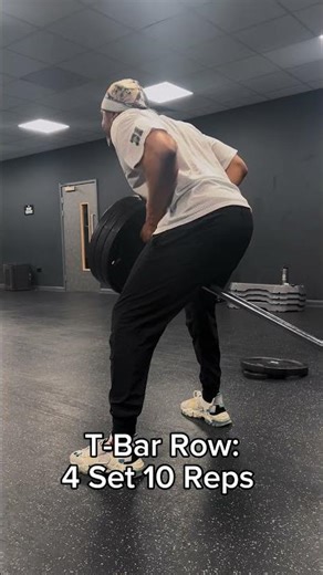 Back day at the gym | Strength & Muscle Building Workout #eddynoma #shorts