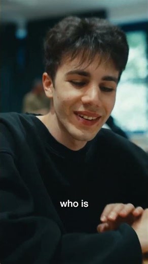 What makes studying Textile & Clothing Management so special? 🤝🎓