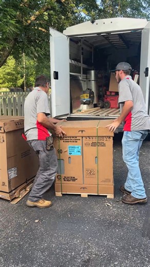 Your home deserves a system that works as hard as you do.🙌 Communicating HVAC equipment constantly shares information between your furnace, AC, and thermostat, ensuring every corner of your home stays comfortable while saving energy. No more hot and cold spots, no more wasted energy, just smooth, efficient performance and peace of mind. Thinking it’s time for an upgrade? Contact us at 812-578-7184 for a free estimate today!☎ | Dayton's Heating & Cooling