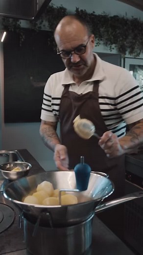 50 reactions | 凜 Cel mai bun piure by @chefsamuel.ro - catifelat,...