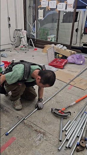 한손밴드쏘 밀워키 M12 FBS64