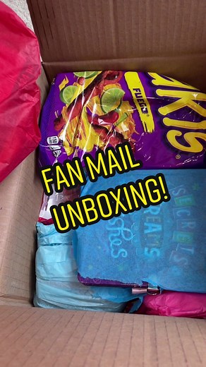 Fan Mail Package Unboxing and Review