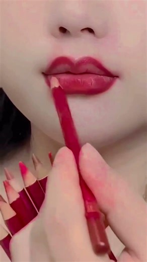How to Make Korean lips #youtubeshorts #latestinbeautylineupproducts #eyemakeup #matteinklipstick