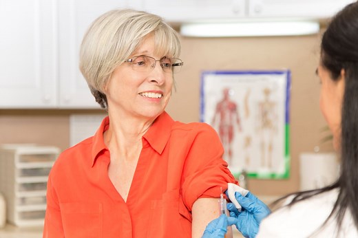 Thuja occidentalis: Homöopathie bei Impfreaktionen