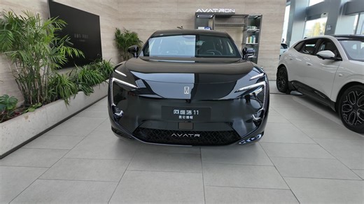 沉浸式体验09 | 2025款阿维塔11 增程版中大型SUV内外饰
