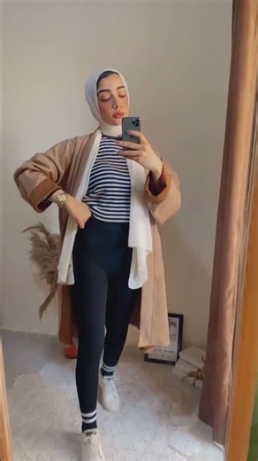 different ways to wear oversized jacket ✨ @hajaar.eg