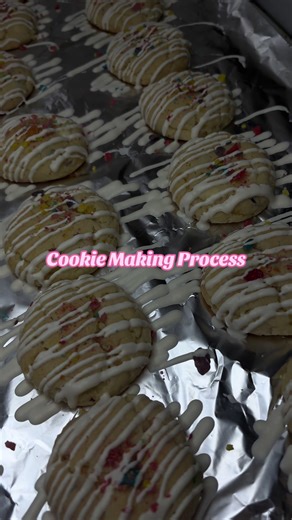 #ForYou #sweettreats #cookies #fruitypebble #foodtiktok | Cookies