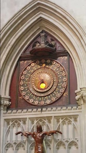 The wells cathedral clock #wellsclock #clock #wellscathedral #britishenglish