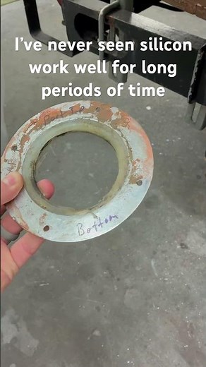 Silicone sucks! Failed to seal under water.