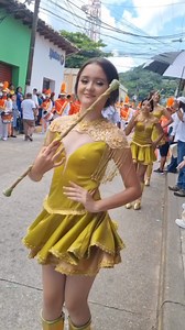 #FiestasPatrias|Trajes de lucieron las hermosas Palillonas del instituto la Independencia de la ciudad de #SantaBárbara fueron confeccionados por el diseñador Colineño Ariel Perdomo. | Santa Barbara Vision Canal 25