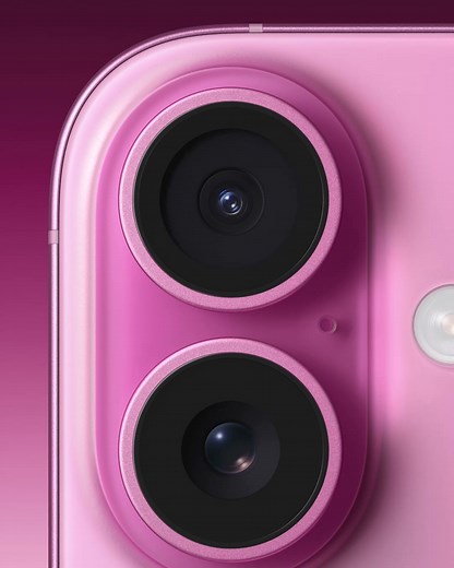 Upptäck iPhone 16 hos Telenor. Vårt unika säkerhetspaket ingår, vilket abonnemang du än väljer. Gäller 10 GB vid 24 mån bindningstid och 36 mån delbetalning. Minsta totalkostnad: 16 111 kr. | Telenor Sverige