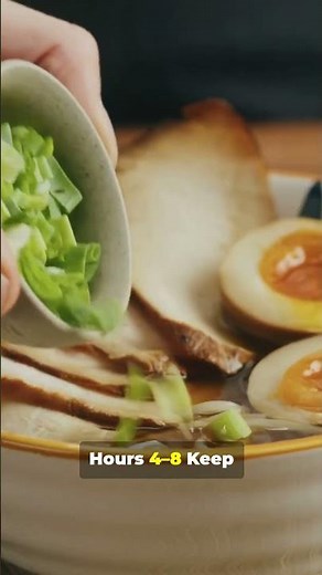 🍜 The Japanese Tonkotsu Ritual: 24 Hours for One Bowl of Ramen 👀