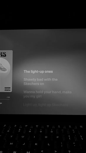 Skechers #song #nostalgia #sketchers #lyrics #fyp | song with lyrics