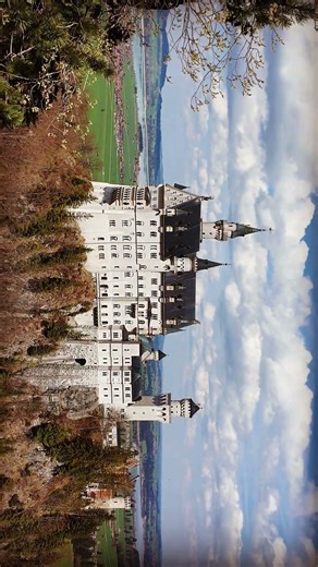 Disney Copied THIS Castle. The Original is in Germany 🇩🇪 #europetravel