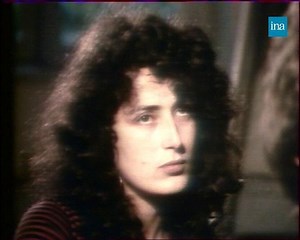 LANGUE D'OC. En 1977, rencontre avec de jeunes Occitans qui ont choisi d'apprendre la langue de leurs ancêtres au lycée, ou pas...⬇️ | INA