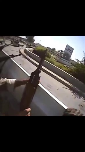 The entire video of the raid on the Golden Mosque took place on October 1, 2004 as part of the Battle for Samarra, also known as Operation Baton Rouge. The 36th Iraqi Commando Battalion, led by US special forces troops #war #miltok #usarmy #combatfootage #warfootage