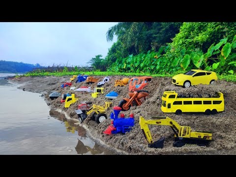 Find toy racing cars, trains, cement mixer trucks, telolet buses, excavators, steel tanks, Eps 113