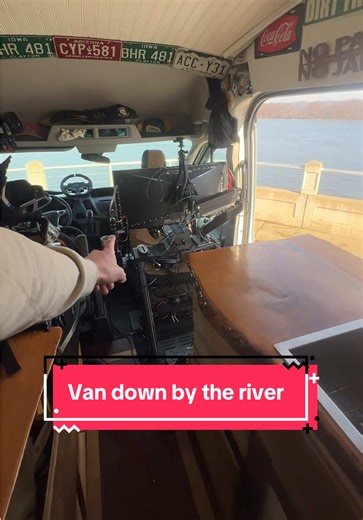 Van Build Inspiration: Rollin' Not Writin'