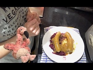 Vegusto sausage, braised red cabbage and mash