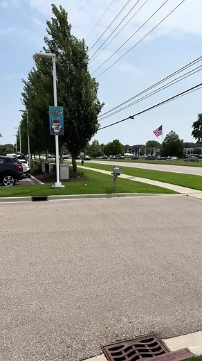 Brad Hendershot (@kingcheddacheez)’s videos with Ridin' - Hip Hop Artists United