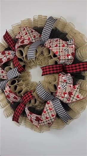 Rustic Valentine's Day Wreaths, Heart Decorations, Galentines Decor #homedecor #handmade #doordecor