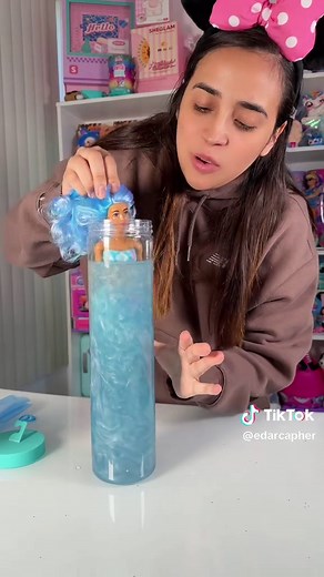 Revelación del Color de Barbie Sirena