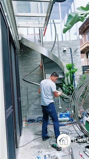 ⚙️🔨 Installation of Custom Stainless Steel Spiral Staircases: A Seamless, Sculptural Statement Piece