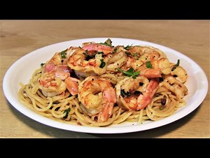 Spaghetti Shrimp Scampi Recipe - spicy garlic shrimp scampi with spaghetti and a white wine sauce