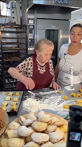 Questa ricetta è molto antica, preparo i biscotti con i fichi secchi #sicilia #biscotti #ricetta #tradizione #ricettadellanonna | Cibo Doc