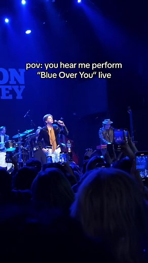 Mason Ramsey Live Performance of Blue Over You