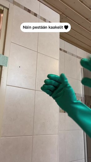 Kylpyhuoneen Laattojen Maalaus: Maalipesun Tärkeys ja Käyttövinkit