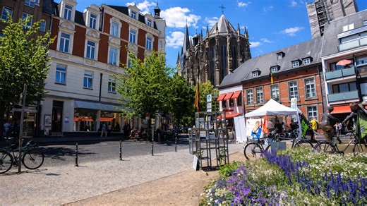 Why is Aachen Cathedral so famous in Germany?