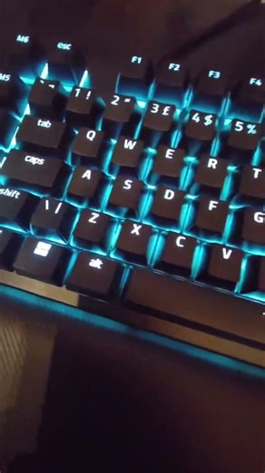 Razer Green Switch Mech Keyboard! FOR GAMERS. BY GAMERS! LET'S GEEET IT!!!!