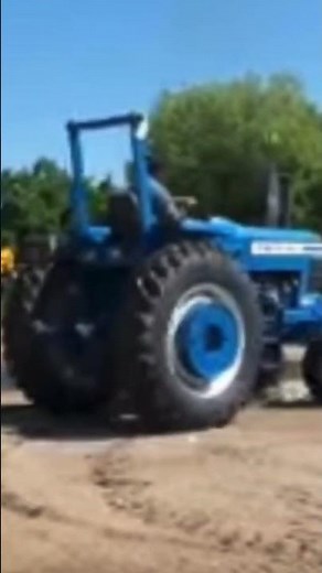 Don't sleep on this old Ford Tractor